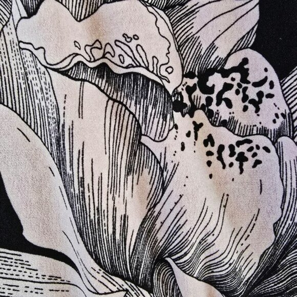 Alfani Women's Floral Sleeveless Top Blouse Beaded Neck Black Purple Size Large - Picture 5 of 13